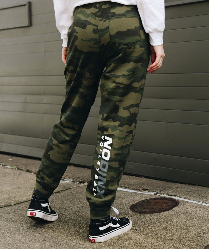 Almost Famous Green Camo Cargo Jogger Pants | CoolSprings Galleria